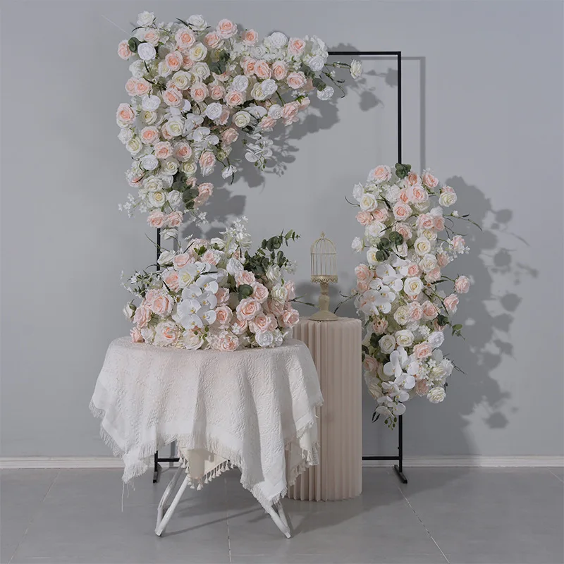 

Pink background proposal engagement scene decoration flower ball long row plant simulation flower fake flower