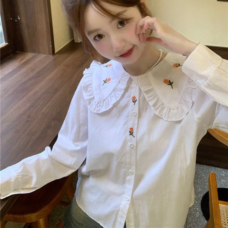 Peter Pan Collar Shirts Women French Autumn Flower Embroidery Button-up Girls Long Sleeve Tops Sweet All-match Single Breasted