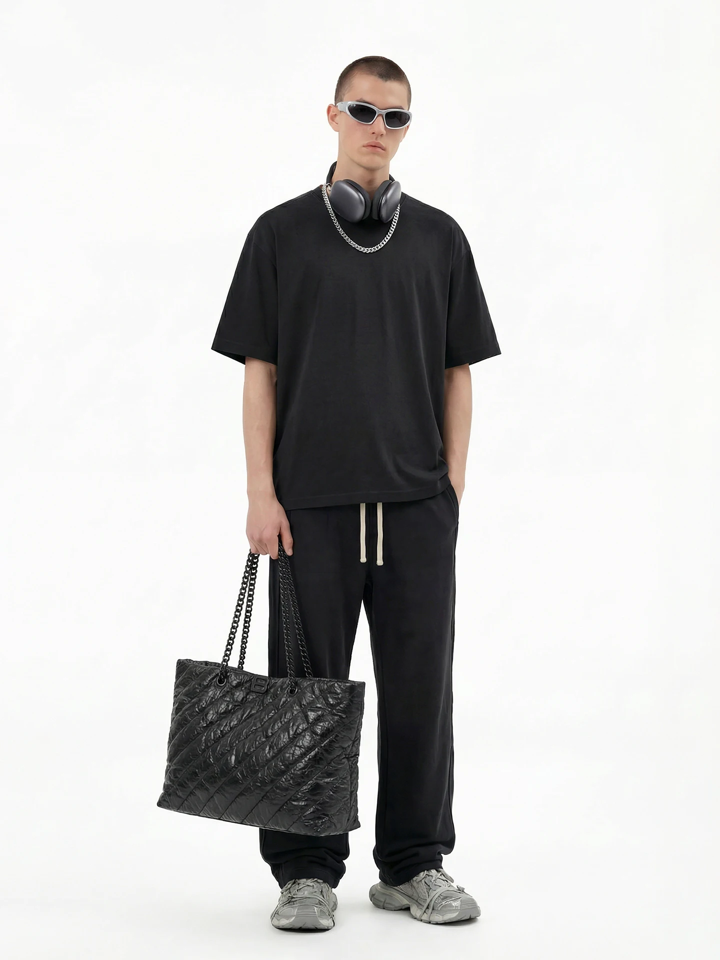 

Футболка из чистого хлопка с круглым вырезом, свободного кроя, в стиле ретро, повседневная, с интегрированными элементами на плечах