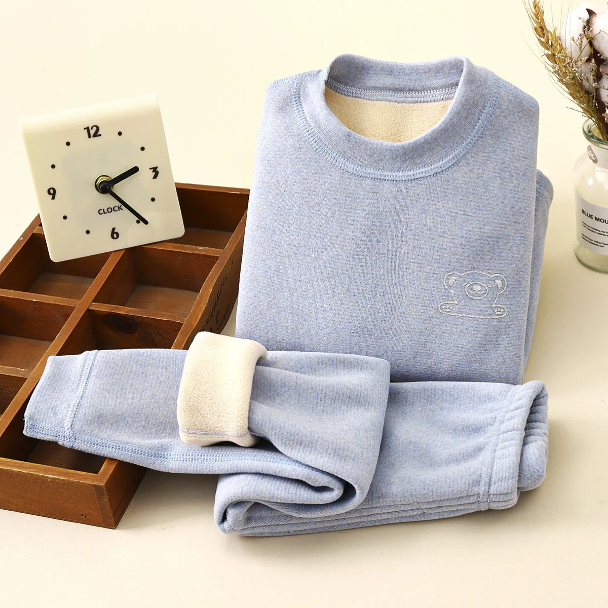 

Childrens Warmth Set with Thick Velvet for Autumn and Winter New Baby UnderwearMid Autumn Clothes,Autumn PantsKidsSet