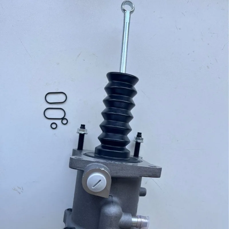 Automotive brake booster assembly for HB11127/15134249/19168854/19206593 with dust cover and mounting bolts