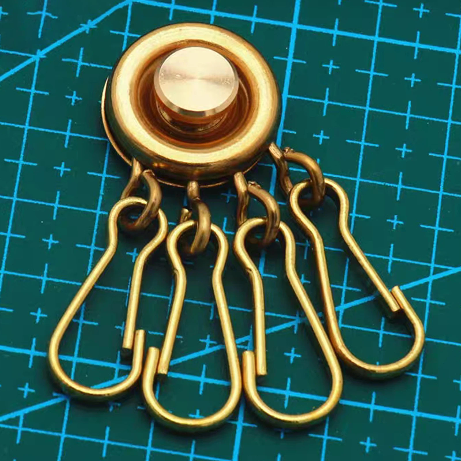 

1 Pc Round Solid Brass Key Row Organizer 4 Keyring Holder Key Case Hardware for Leather Craft Key Case DIY Accessories Parts