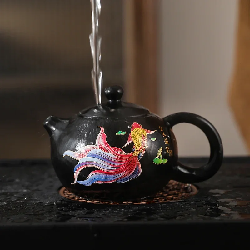 Ceramic Teapot for Tea Brewing with Color-changing Feature - Perfect for Gongfu Tea Ceremony