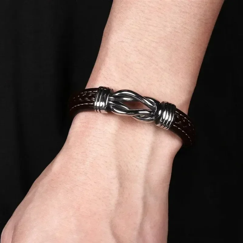 

Geometric Stainless Steel Men's Leather Bracelet Hand-woven Magnetic Clasp Black Blue Leather Bangle Christmas Jewelry Gift