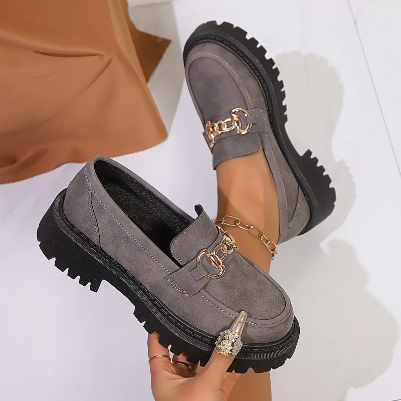 2025 Female Shoes Women Fashion Round Toe Platform Casual Metal Chain Buckle Ladies High Quality Low Heel Shoes