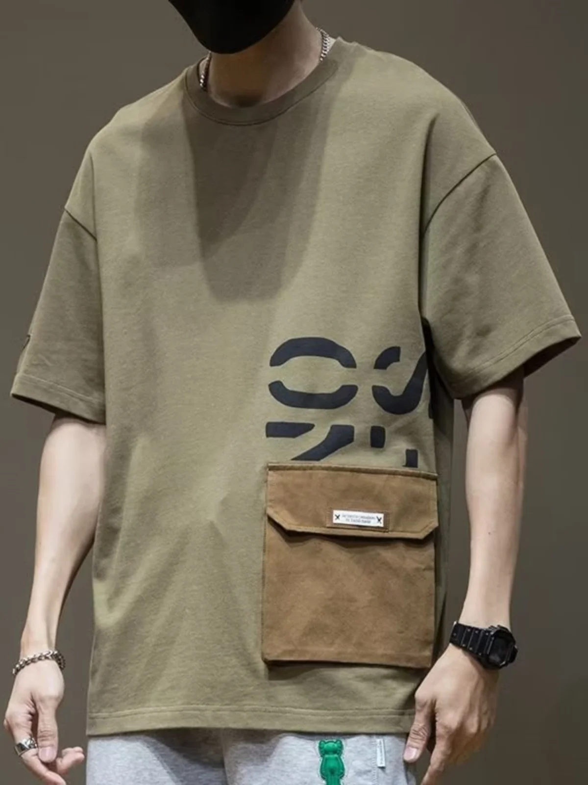 Summer New Men's Casual Loose Short Sleeve T-shirt Pocket Design Breathable Comfortable Cotton Fashionable Basic Style