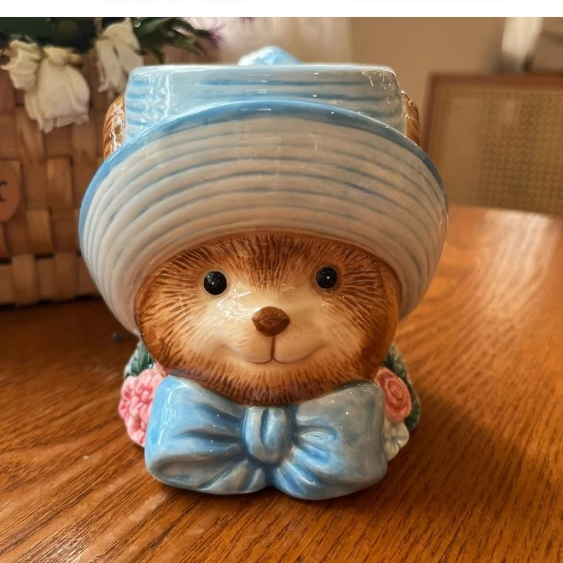 

Hand painted 500ml large capacity ceramic water household cute milk appearance mug