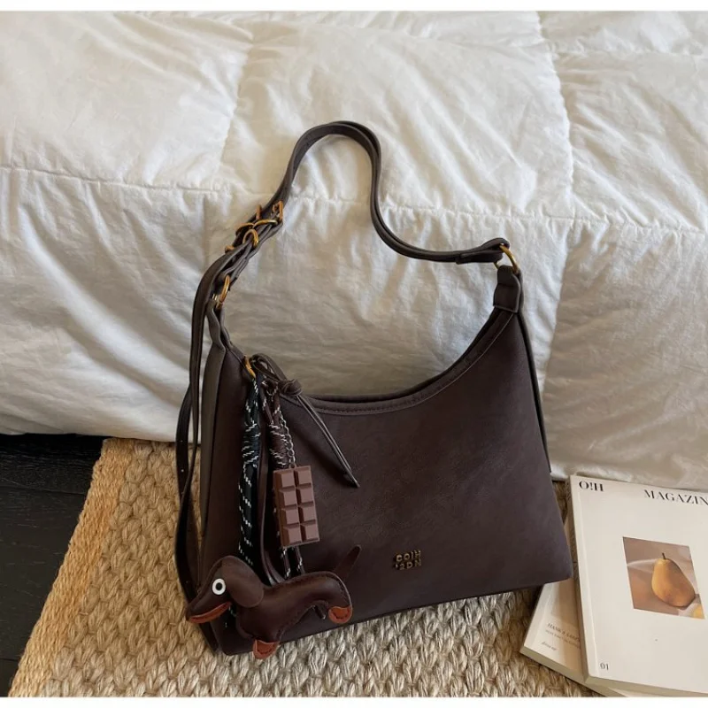 

Luxury High End Leather Women Handbag Classic Elegant Vintage Style Casual Simple Tote Bag Popular Designer Fashion Bag