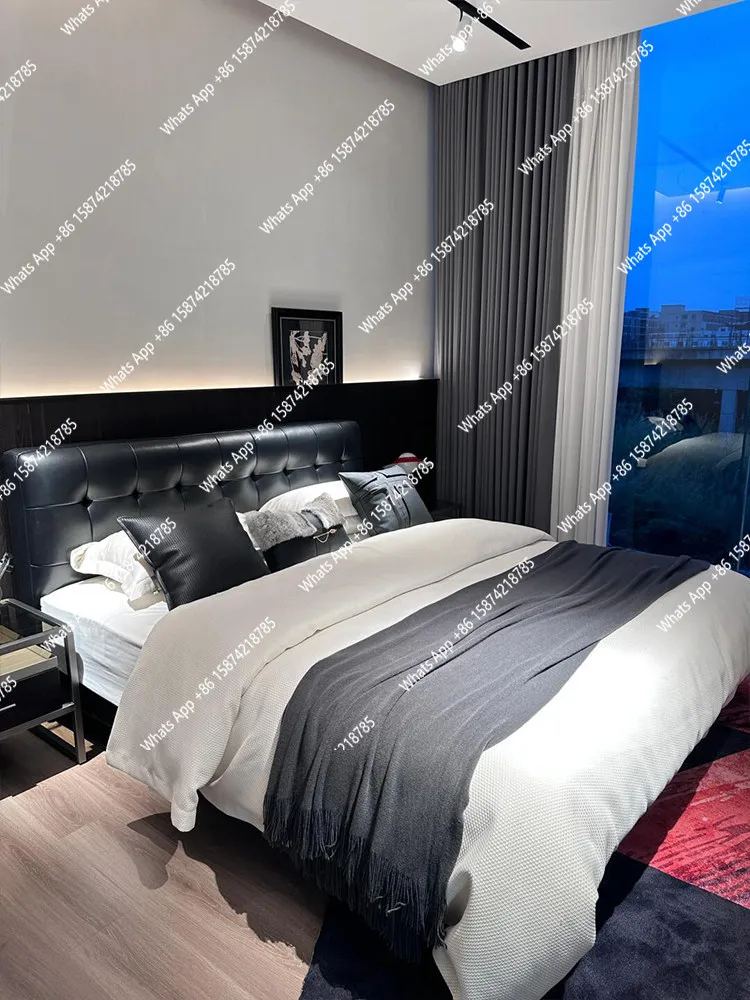 

Italian minimalist designer simple black first-layer leather master bedroom 1.8 meters 1.5 double suspended bed