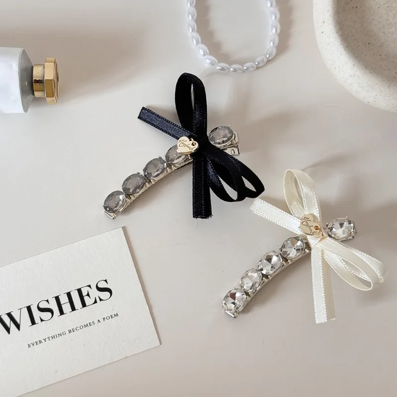 

Модная заколка-крокодил для волос с бантом из страз, для боковых прядей и челки, с кристаллами, блестящая, для фиксации передних прядей, аксессуар для волос