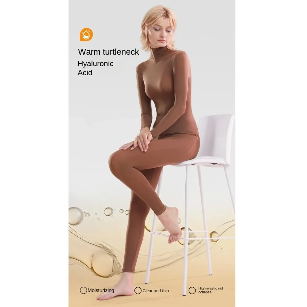 

Комплект бесшовного термобелья с высокой эластичностью: лонгслив с высоким воротником и дышащий базовый слой с многослойным воротником