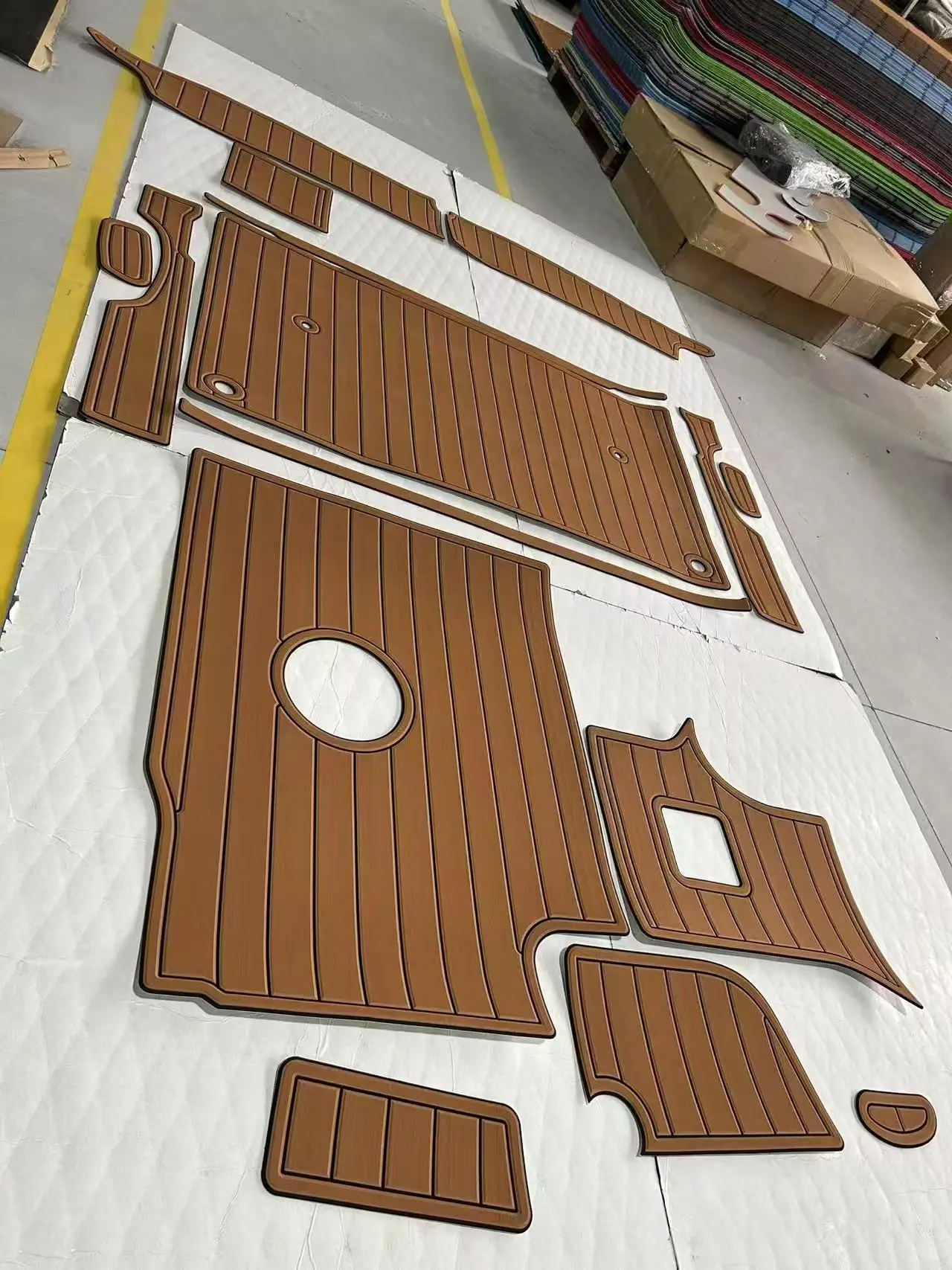 

KXKZREN Custom 1999 Bayliner 2855 Swim Platform Cockpit for Yacht Boat Non-slip Flooring Pad Self-adhesive EVA Foam Deck Sheet