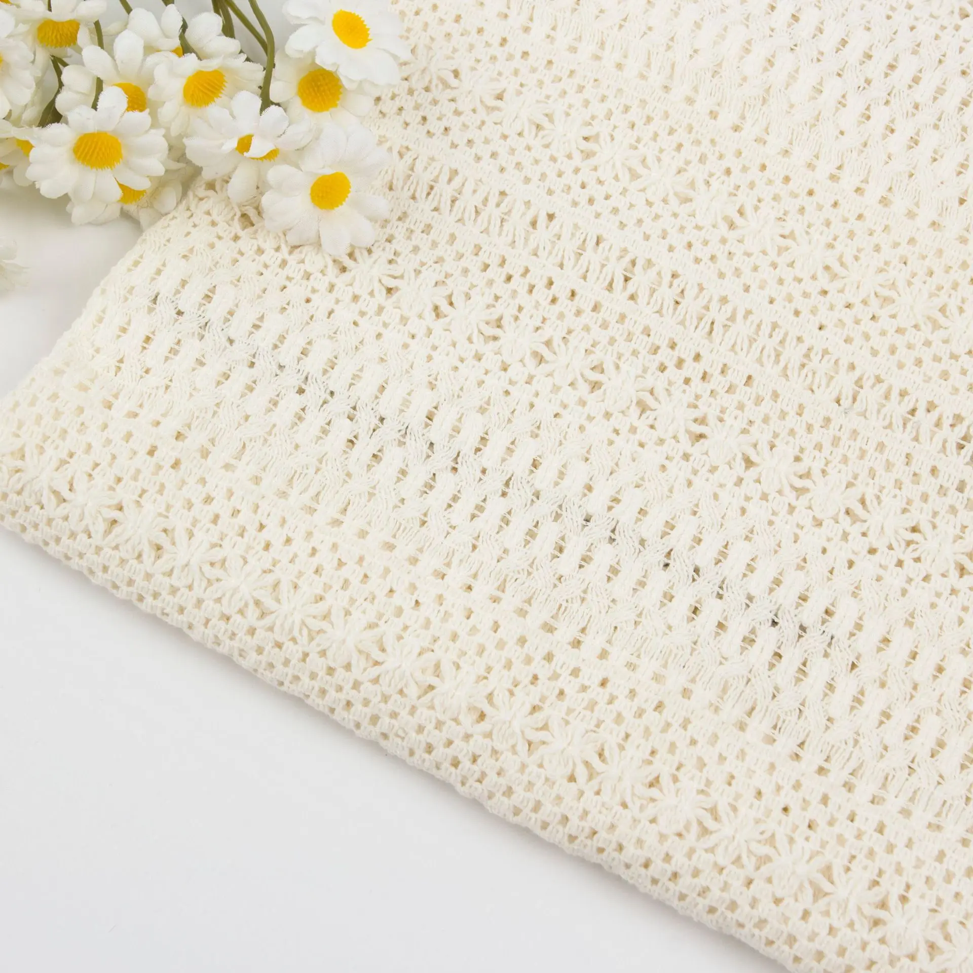 

Classic hook lace cotton stretch lace fabric, ethnic style hollow knit fabric, used for clothing and home decoration fabrics