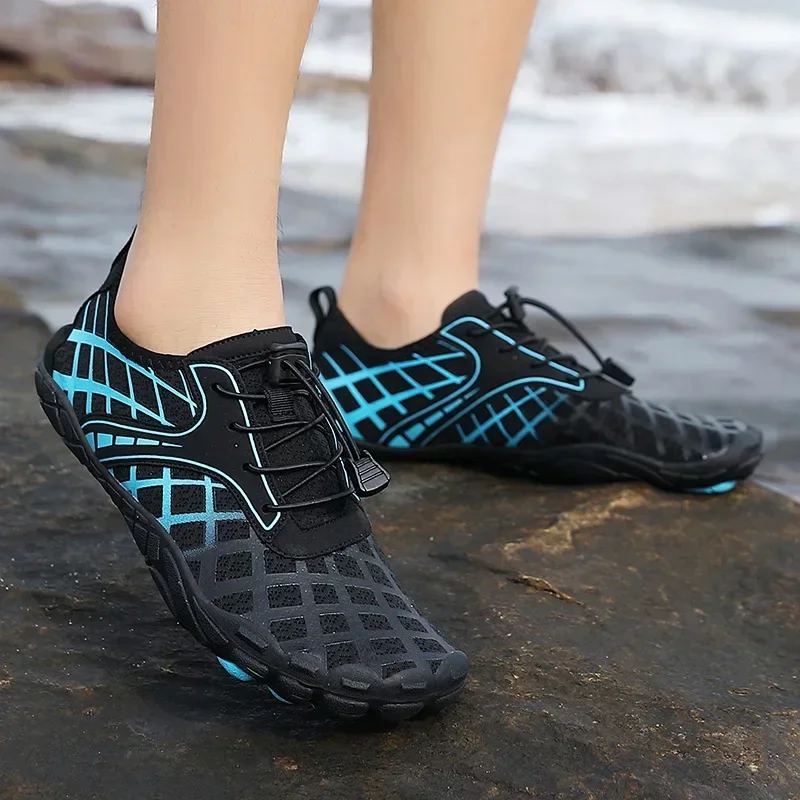 Men Women Water Shoes Breathable Beach Aqua Shoes Upstream Barefoot Shoes River Sea Aqua Climbing Diving Gym Sneakers