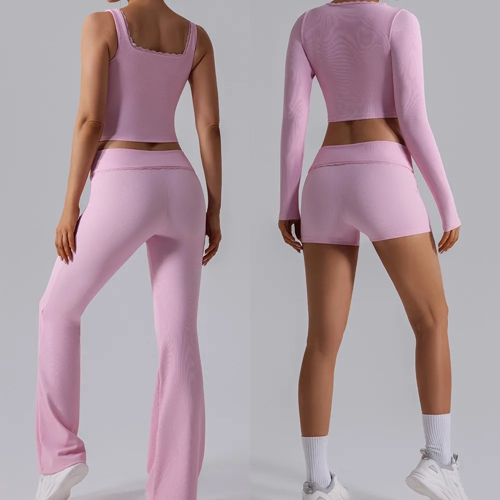 Рисунок 3 - кружевной женский комплект для йоги