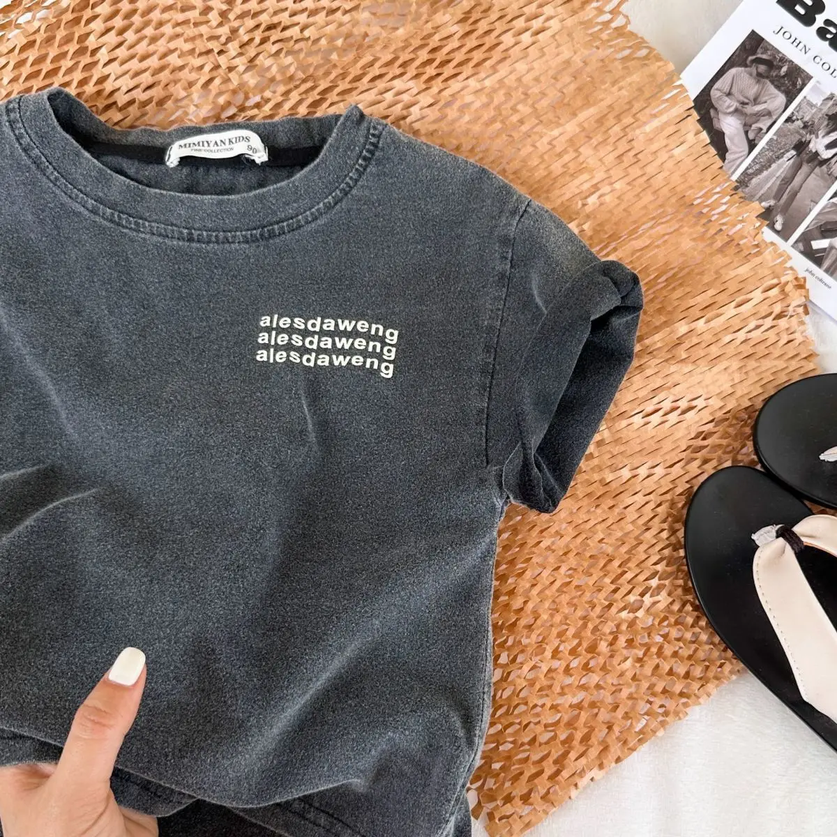 T-Shirt neue Sommer Kinder Kleidung schöne Jungen Baumwolle Kurzarm vielseitige koreanische Rundhals-Tops 2024 cool