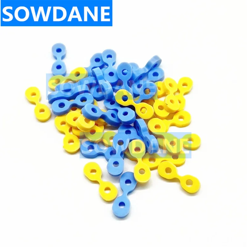 160Pcs Autoclavable Dental Elastic Rubber Fixing Wedges Matrix Matrices Dam Composite ( 80 Pcs each of Blue and Yellow )