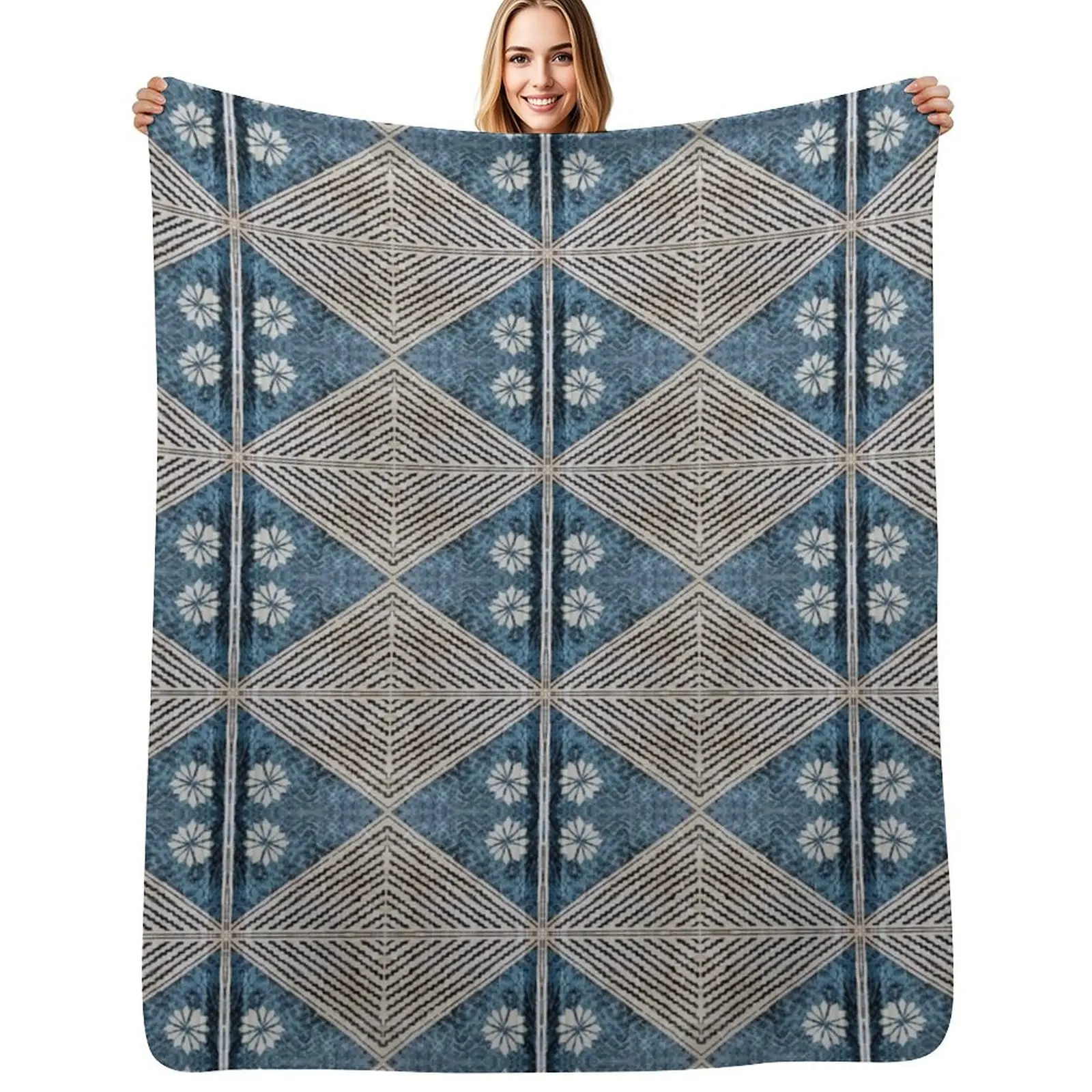Fijian Tapa Cloth 68 by Hypersphere Throw Blanket Breathable Lightweight Blanket for Adults Kids