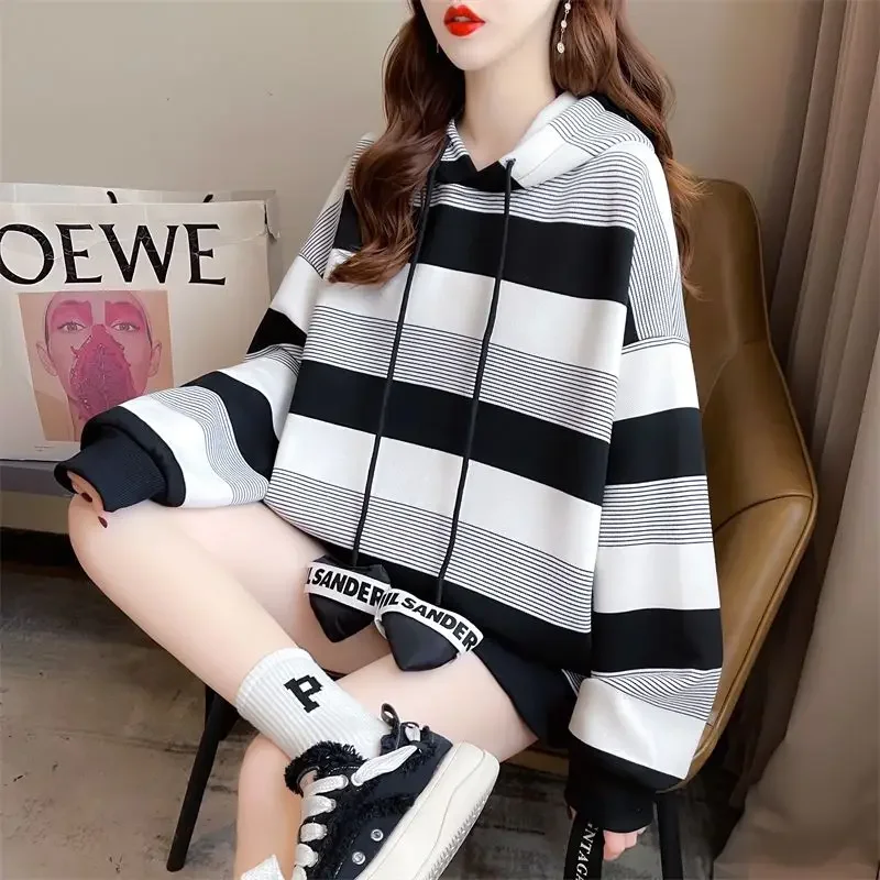 Women\'s Hooded Sweatshirts Loose Korean Baggy Female Top Long Sleeve High Quality Hoodies Novelty M 2025 Trend New In Sport Coat