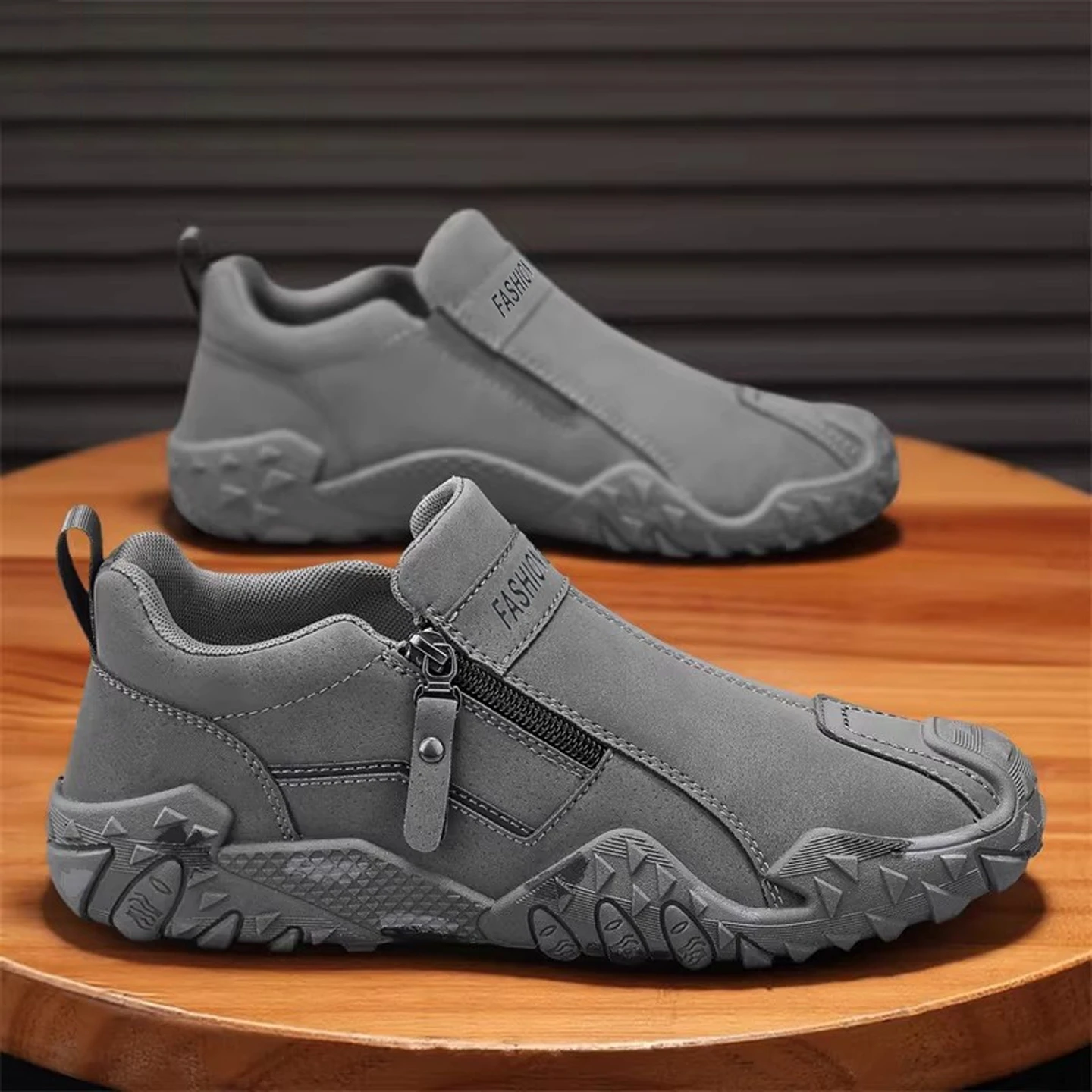 Men's Work Boots Waterproof Outdoor Mountain Climbing Labor Protection Shoes  Style Casual Outdoor Shoes Breathable Rub...