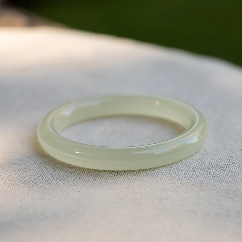 

Natural Greenish White Jade Bracelet Women's round Bar Sweat Jade Bracelet Ice through Light Green