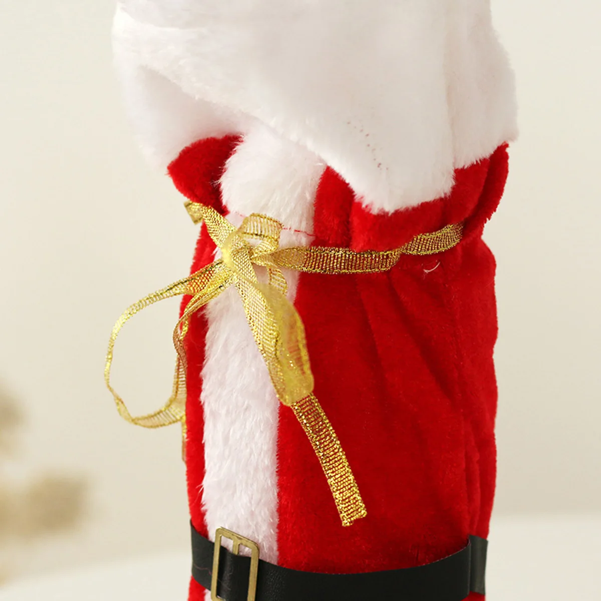 Santa Claus Red Wine Bottle Cover + Hat Christmas Decoration Set for Hotels, Restaurants, and Parties with Tied Wine Bottle Cove