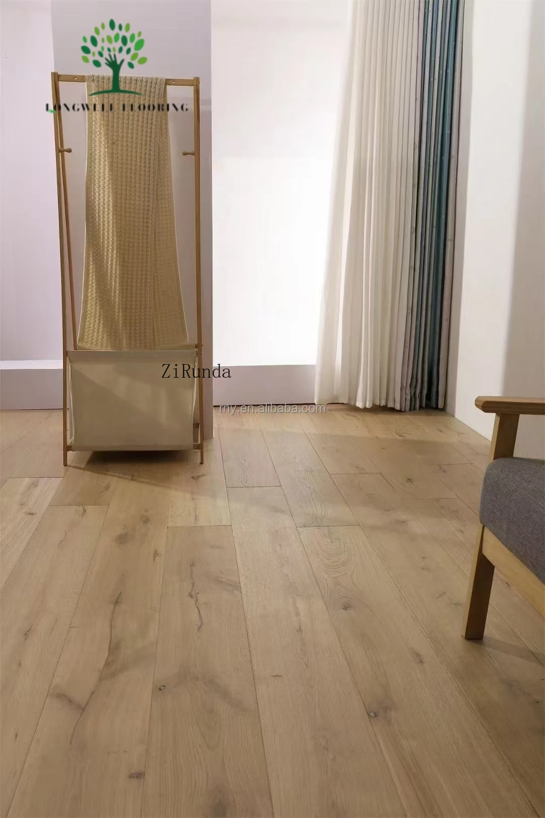 نسخة مخصصة من أرضيات البلوط الحديثة وألواح واسعة متعددة الطبقات ريفية