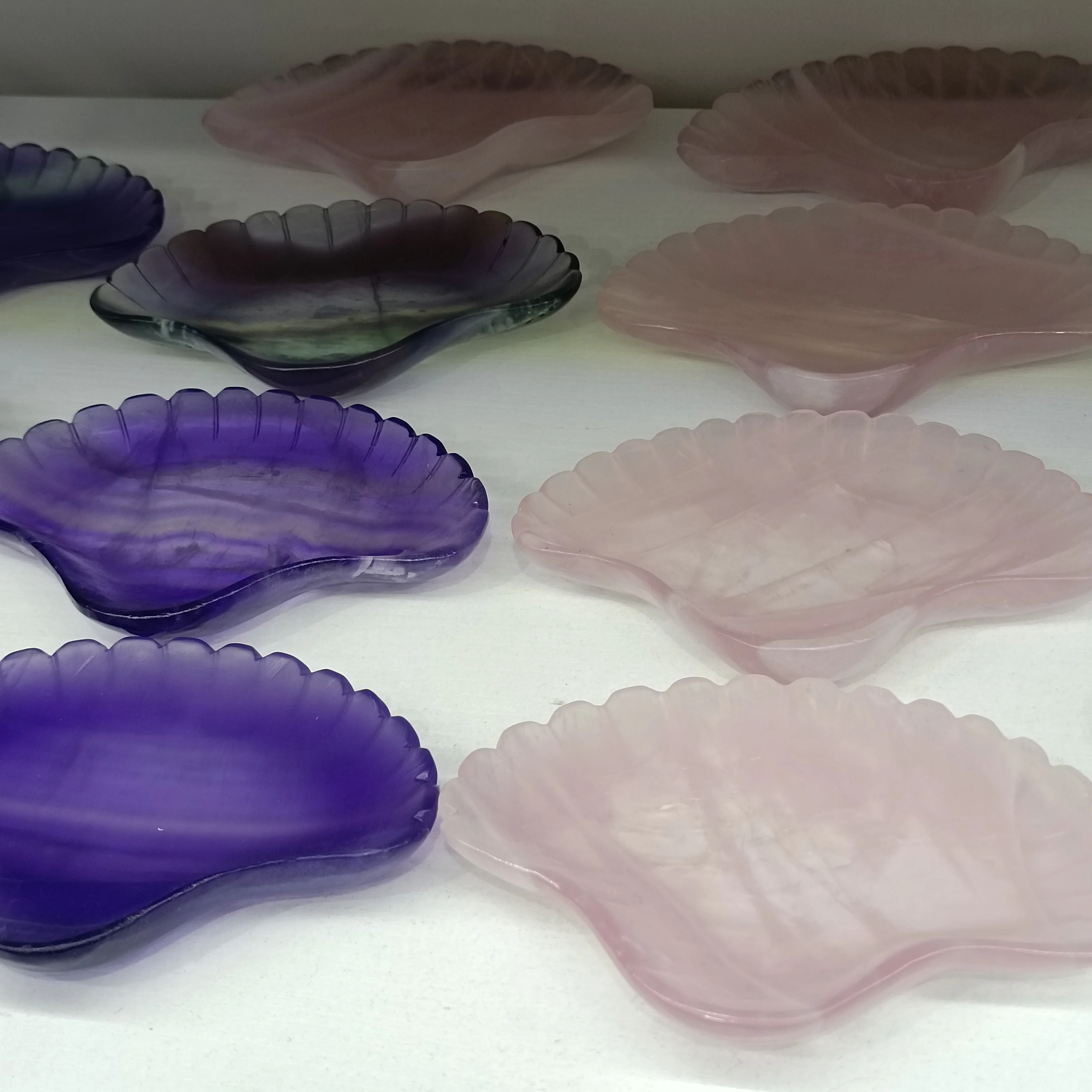 

13-14cm 1pc Natural Pink Crystals Plate Fluorite Quartz Carving Dish Shell Shape Healing Reiki Stone Home Decor Ornament Gifts