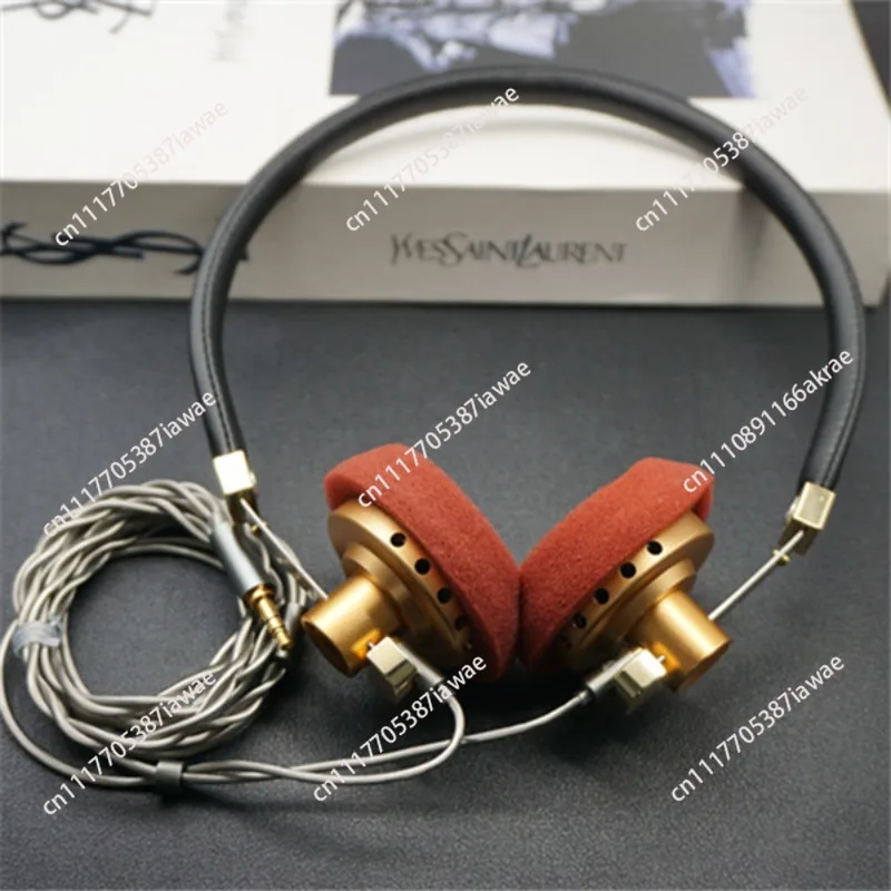 Head-mounted HIFI high-quality wired earphones, audiophiles, high-value 40mm unit earphones.