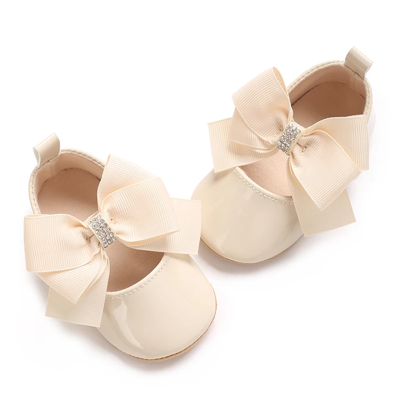 Niedliche Prinzessinnen-Babyschuhe, Frühlings- und Herbstedition, Schmetterlings-Schleifen-Dekoration, weicher PU-Boden, geeignet für 0–1 Jahre alte Babys – Detail 6