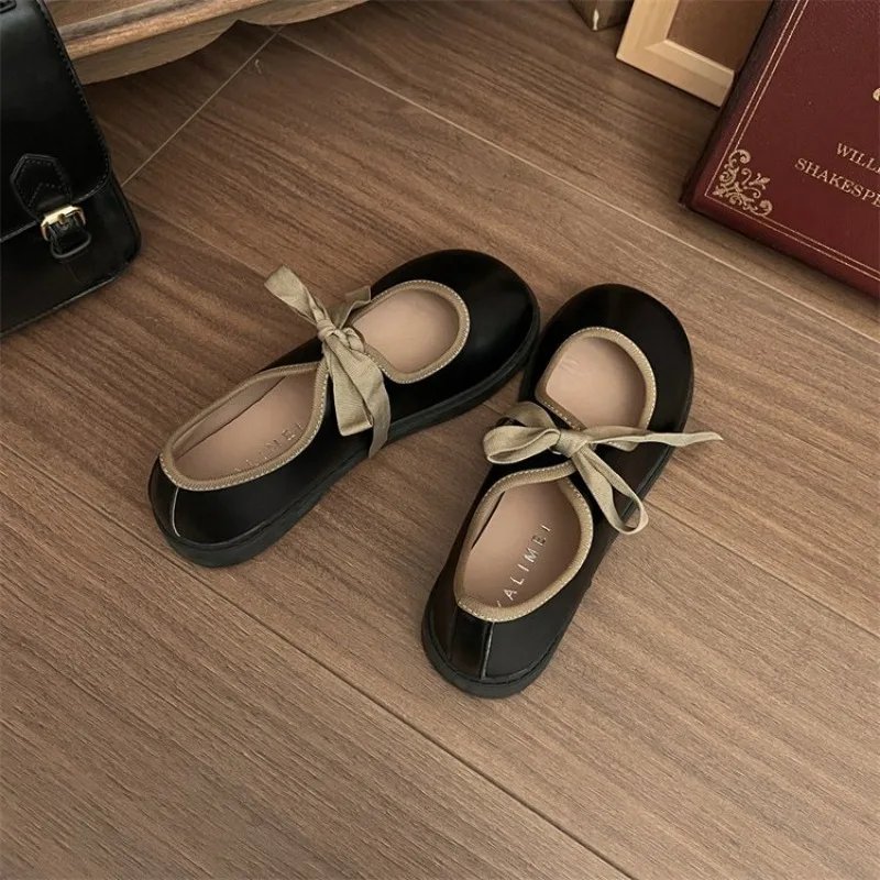 2026 New Women Flats Shoes Summer Moccasin Fashion Creepers Lady Loafers Ladies Lace Up Platform Shoes Mary Jane Shoes