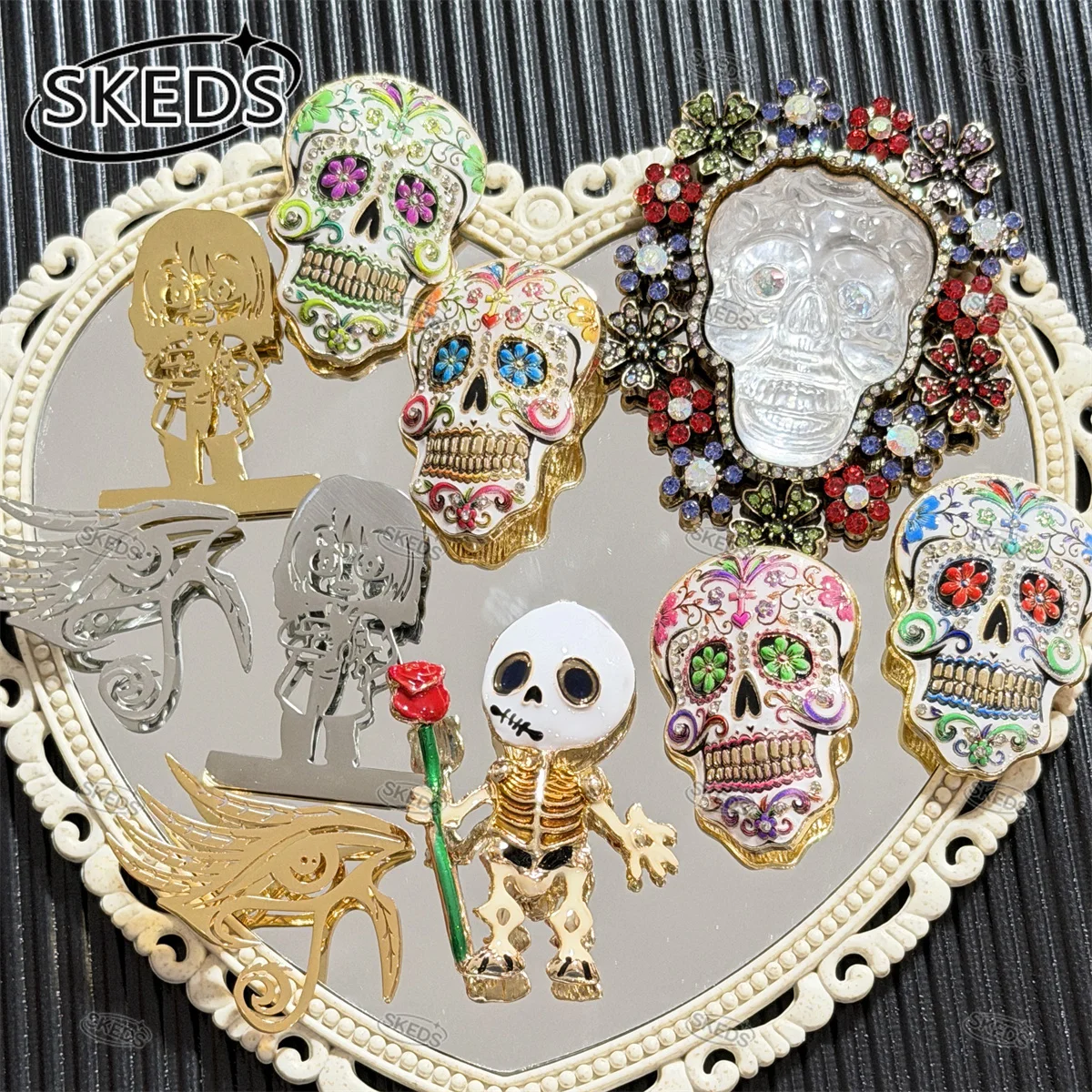 SKEDS Sugar Skull Brooches Women Men Day of The Dead Lapel Pin Halloween Skeleton Figure Badges Halloween Clothing Jewelry Gift