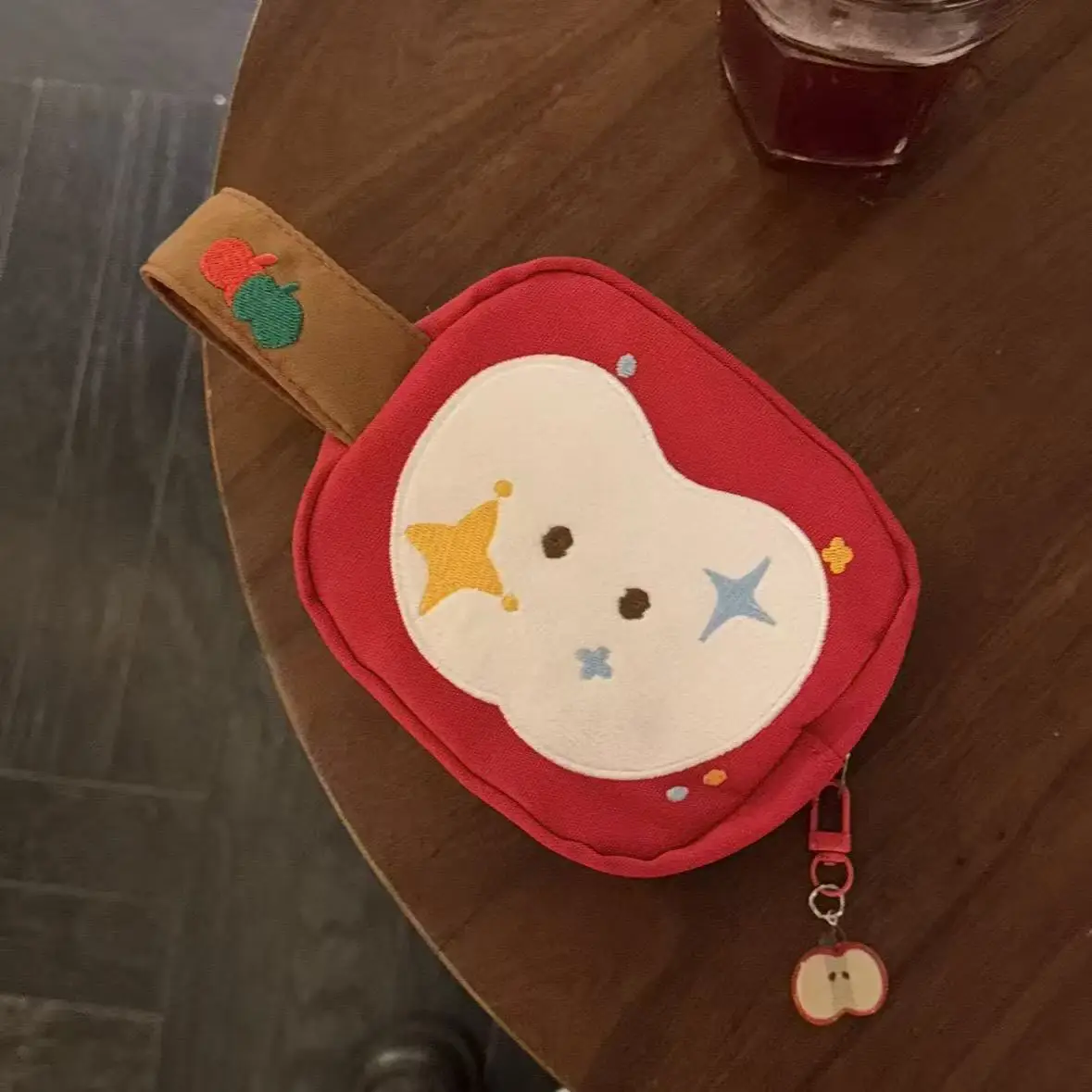 Cute Red Apple Embroidery Camera Pouch Portable Square Bag Multifunctional Bag Travel Storage Pouch for Instant Camera Makeup