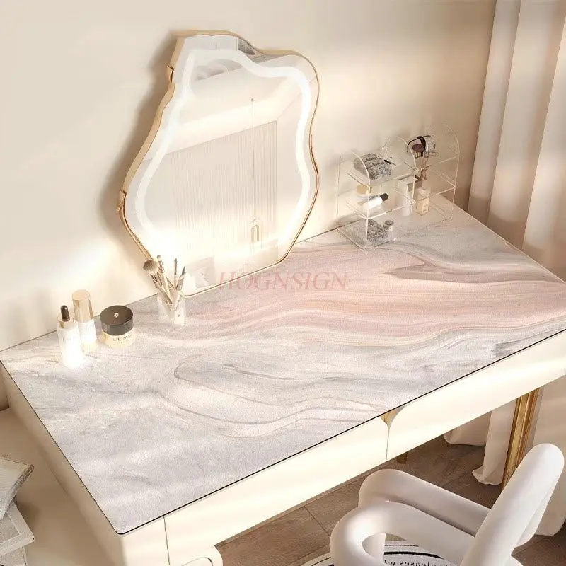 

1 шт. коврик для стола, водонепроницаемый, противоскользящий, без чистки, регулируемая скатерть, защитный коврик для стола для макияжа, простой и