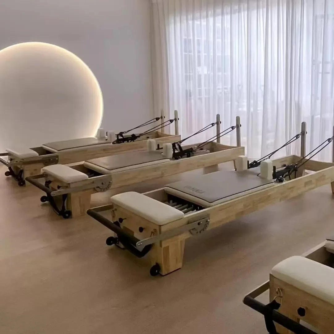 

Customized Pilates Reformer Core Machine Five-Piece Set Sliding Bed Yoga Studio Maple Oak Pilates Yoga Bed