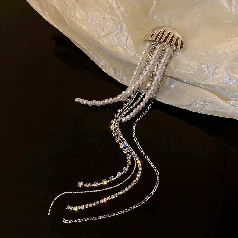 Elegant Jellyfish Brooch with Rhinestones and Pearls for Men & Women