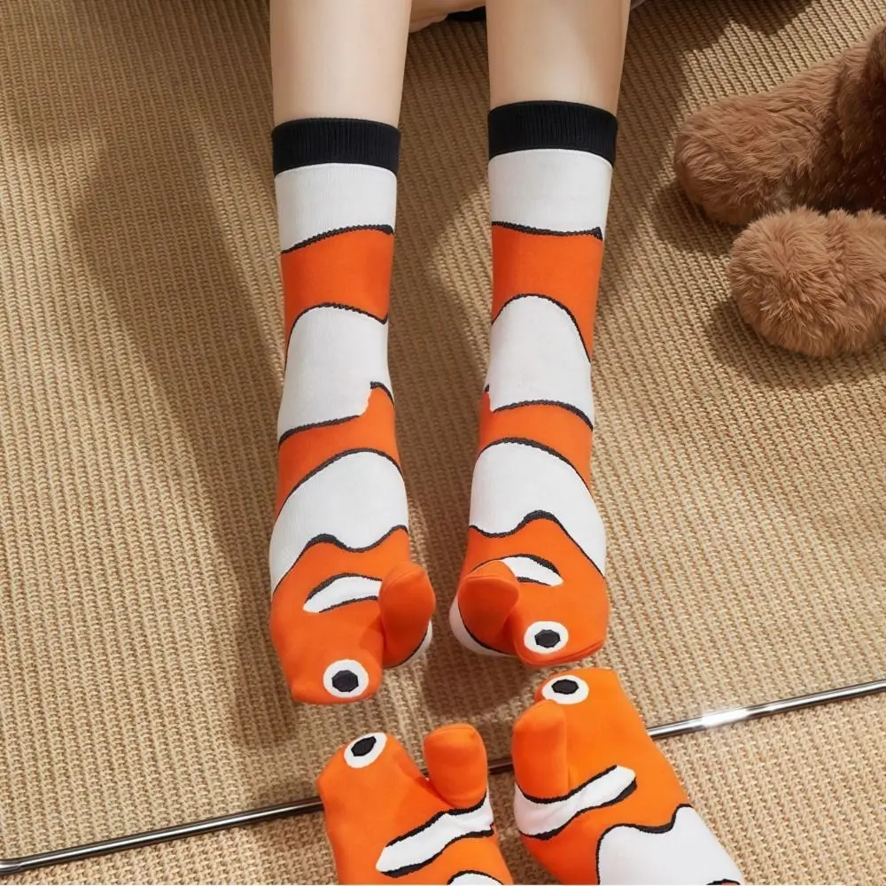 

Fashion Dolphin Crocodile Cat Toe-socks Comfortable Breathable Mid-calf Socks Long Style Soft Animal Print Socks Women