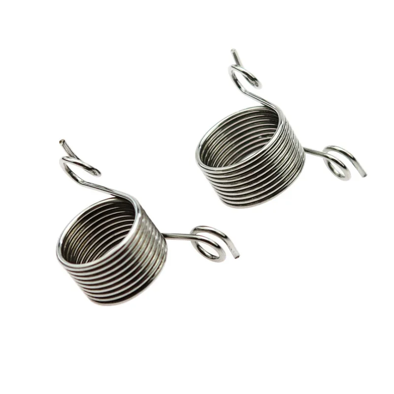 Hot 2 Size Ring Type Knitting Tools Finger Wear Thimble Yarn Spring Guides Stainless Steel Needle Thimble Sewing Accessories