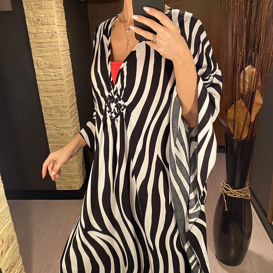 Sexy Tunika mit Zebra-Muster und V-Ausschnitt, Strandkleid, Strandmode, langes Strandkleid für Damen, V4159 – Detail 9