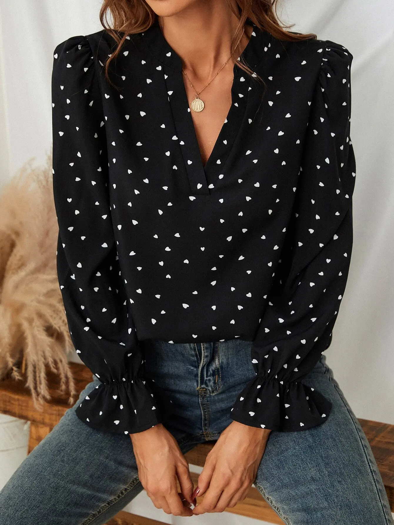 

Black Heart Print Flounce Sleeve Blouse for Women, V-Neck Loose Fit