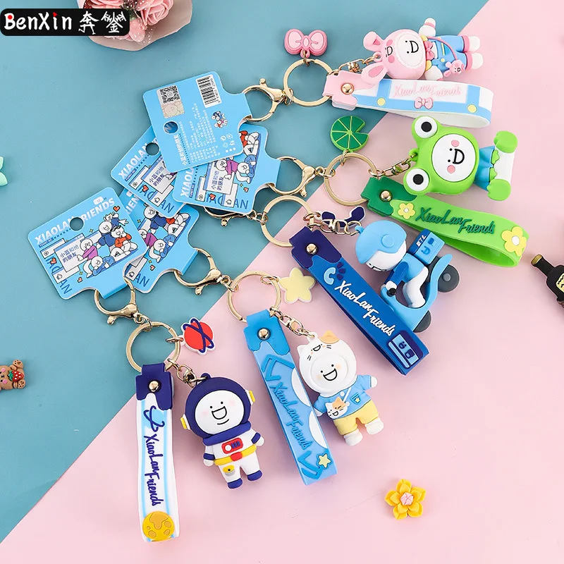 قلادة حقيبة السيارة من مينسو الأزرق الصغير الأصلي وصديقه رائعة ولطيفة