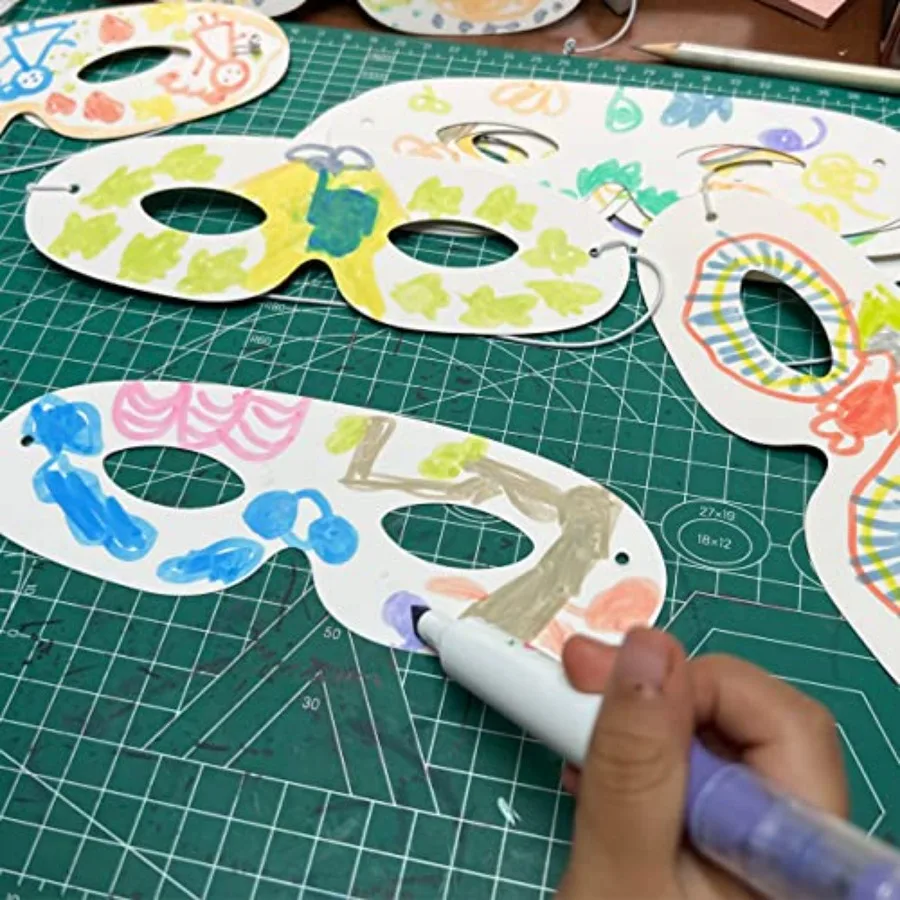 72-Pack weiße Papier-Augenmasken für Kostümpartys und Halloween-Dekoration, schlichte DIY-Rohlingsmasken, ideal für individuelles künstlerisches Design