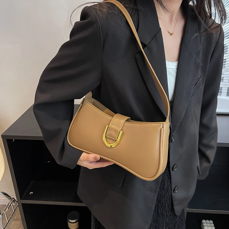 LEFTSIDE Shoulder Side Bag for Women 2022 Winter Designer Small PU Leather Crossbody Bag 2022 Trend Handbags and Purse