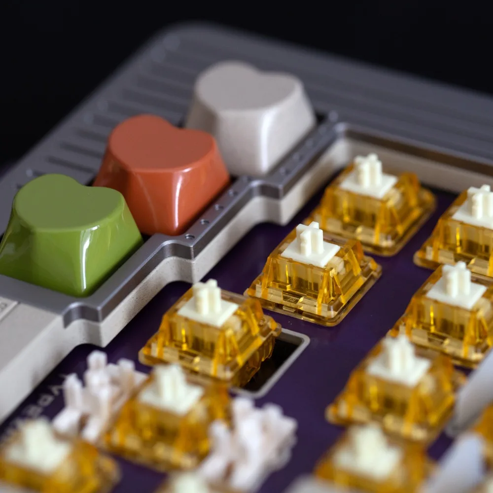 

Wishbone Golden Apple Paragraph Switch Prelubricate Hot Swap 45g Trigger Custom Switch for Mechanical Keyboard Accessories Gifts