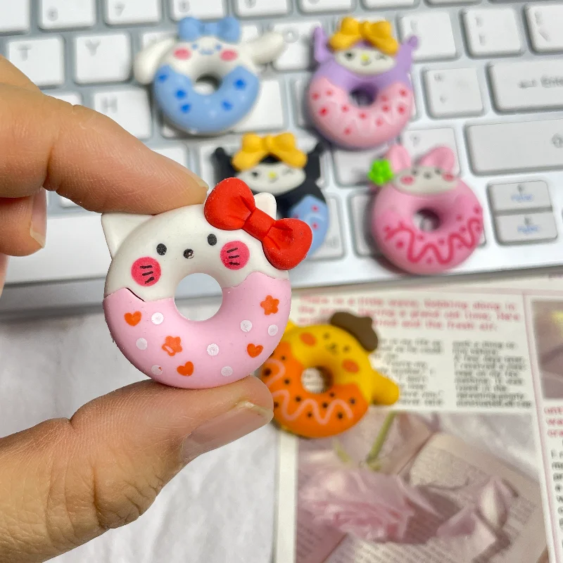 Sanrio Hello Kitty Penghapus Dapat Dirakit Tokoh Anime Kuromi Cinnamoroll My Melody Donat Karet Kawaii Hadiah Alat Tulis Anak-anak