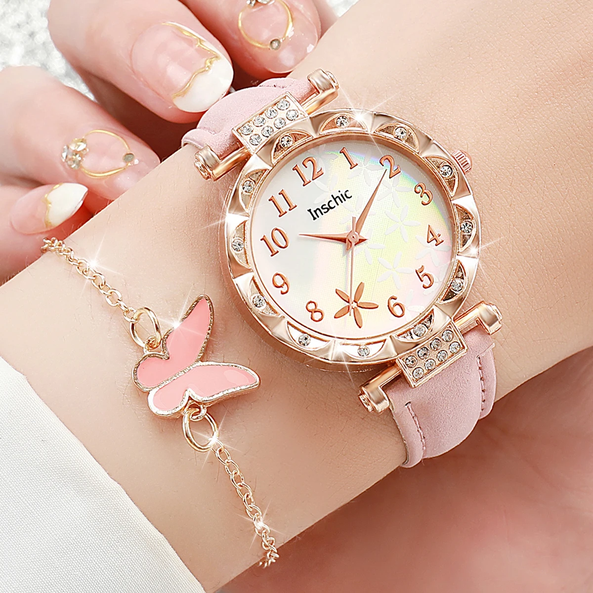 6PCS/Set Women's Watch Fashion Flowers Leather Band Analog Quartz Watches Butterfly Jewelr Set（Without Box）