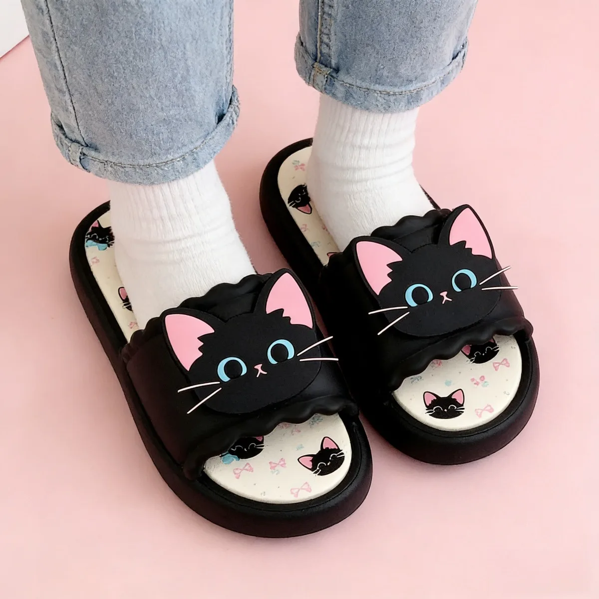 New Cartoon Cat Slippers Women Summer Cute Animal Face Slides Funny EVA Flat Sandals Beach Bathroom Soft Non-Slip Home Shoes