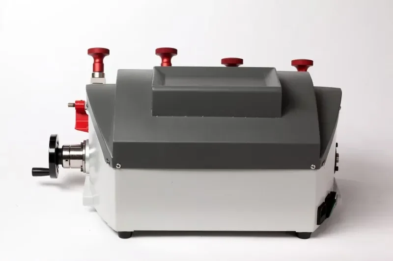 

Hot SalesP2 Horizontal Double Head Machine Key Cutting Machine Duplicate Key Making Machine For Car Key