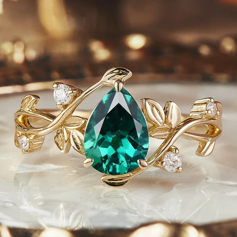 Palace Style Grandmother Green Water Drop Zircon Ring Fashion Plants Flowers Daily Versatile Confession Jewelry