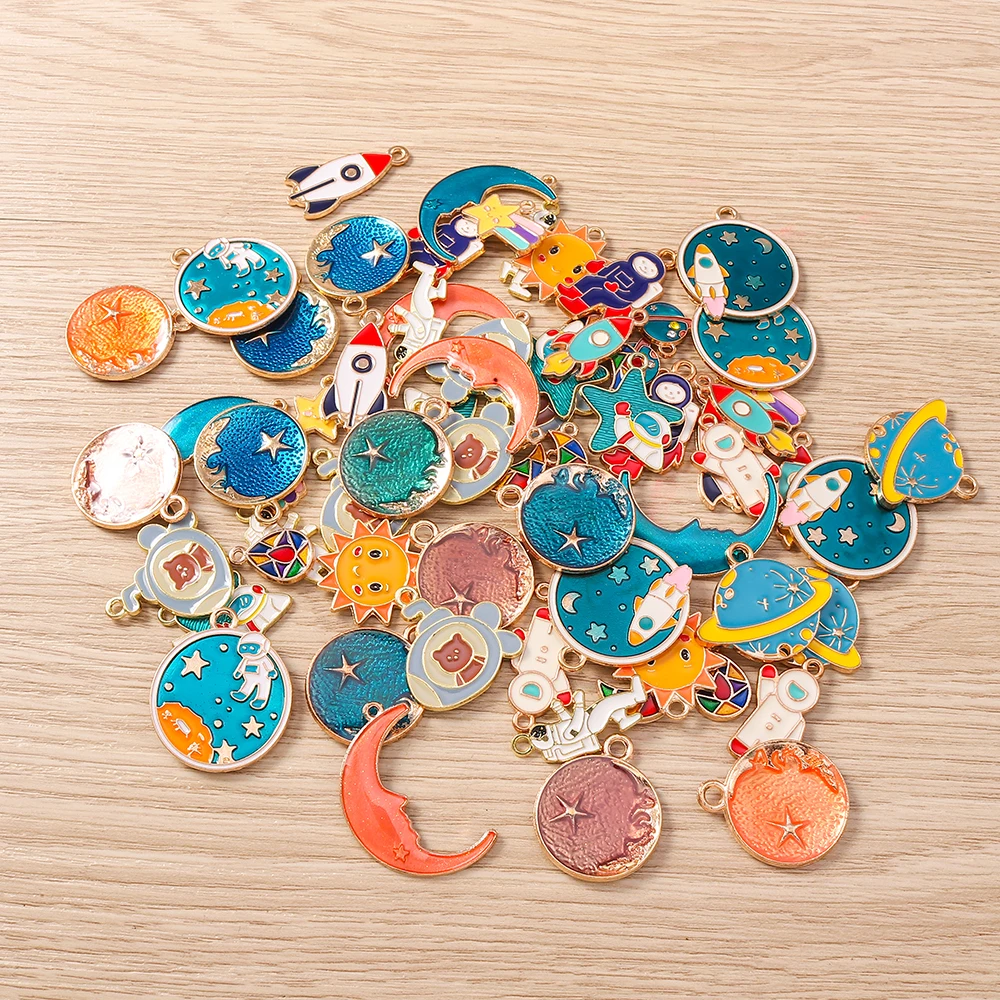 Tusember 10개입 만화 에나멜 태양 달 별 참 펜던트 목걸이 귀걸이 팔찌 DIY 열쇠고리 액세서리